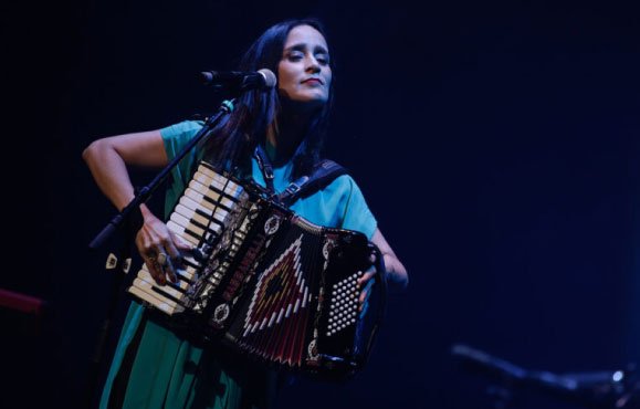 JULIETA VENEGAS TOUR LIMÓN Y SAL